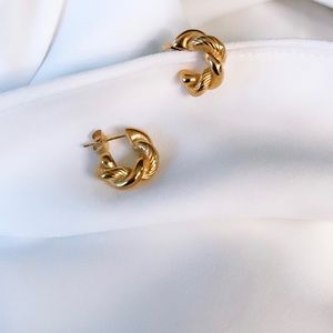 Vintage 18K Gold Plated Twisted Open Chunky Round Hoop Earrings